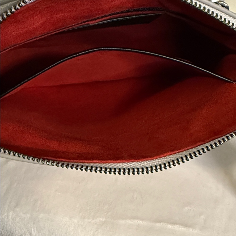Sharif 1827 Metallic Silver Studded Leather Shoulder Bag - Picture 11 of 15